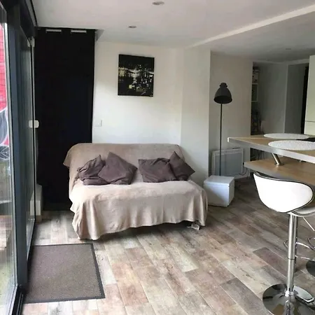 Beau F2 Proche Paris, Aeroport Roissy Cdg Apartment *